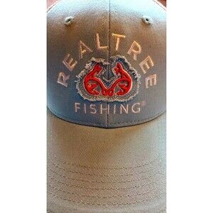 Realtree fishing Trucker mesh hat one size with tags sage color